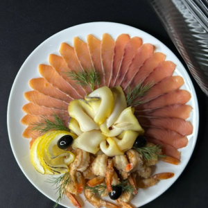 Плато рыбных деликатесов